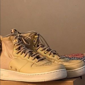 Brand: Nike    Size: 9   Color: Mid Mushroom    Price:$90(price negotiable)